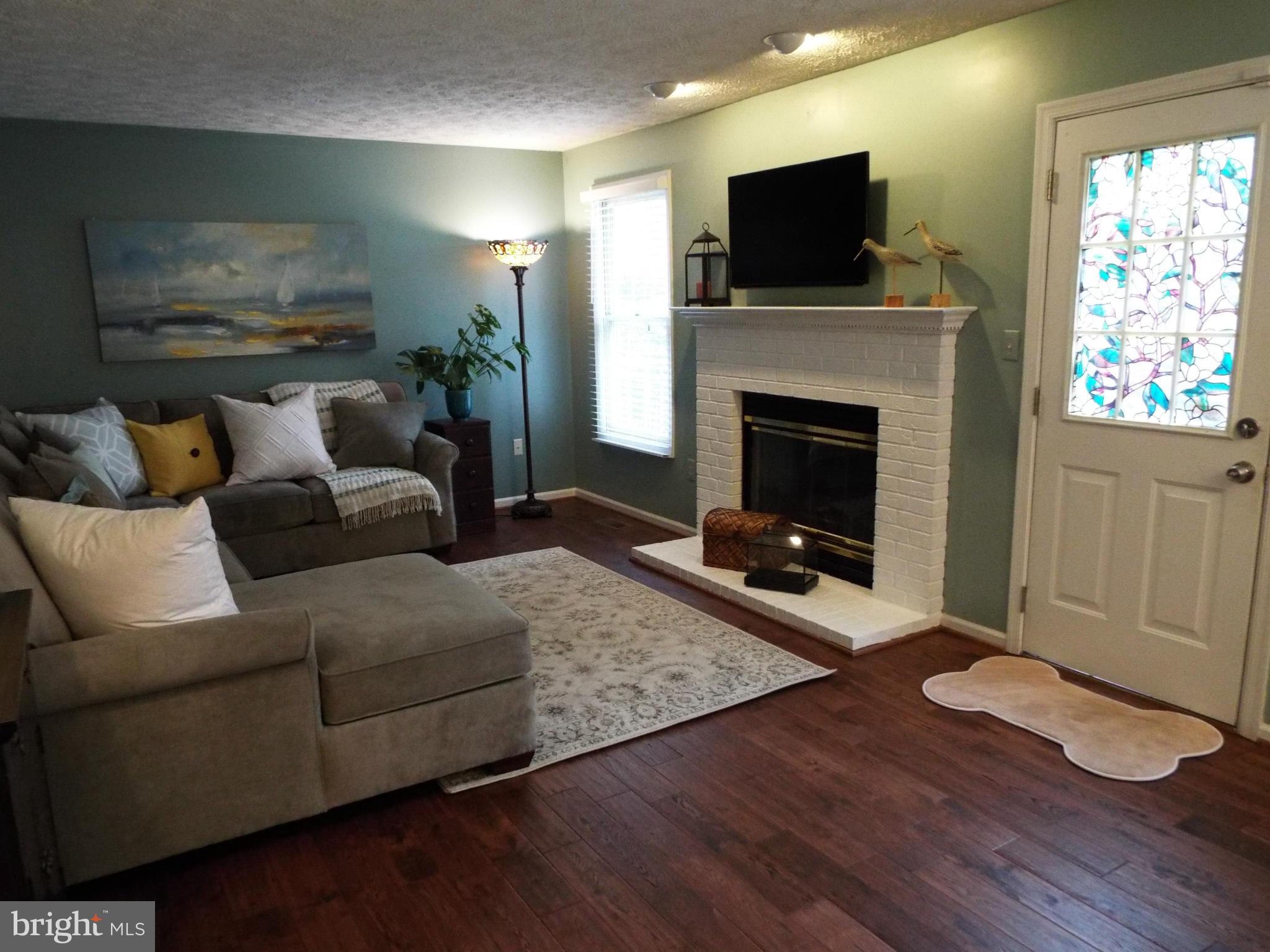 3201 Magnolia Ridge Road Annapolis, MD 21403 - Photo 8 of 30 Family Room