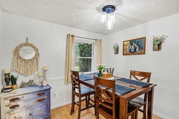 $209,900 | 524 South Rosewood, Jackson, MI 49201