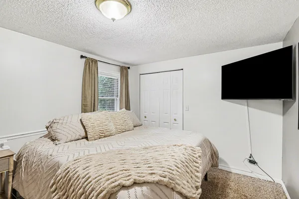 $209,900 | 524 South Rosewood, Jackson, MI 49201