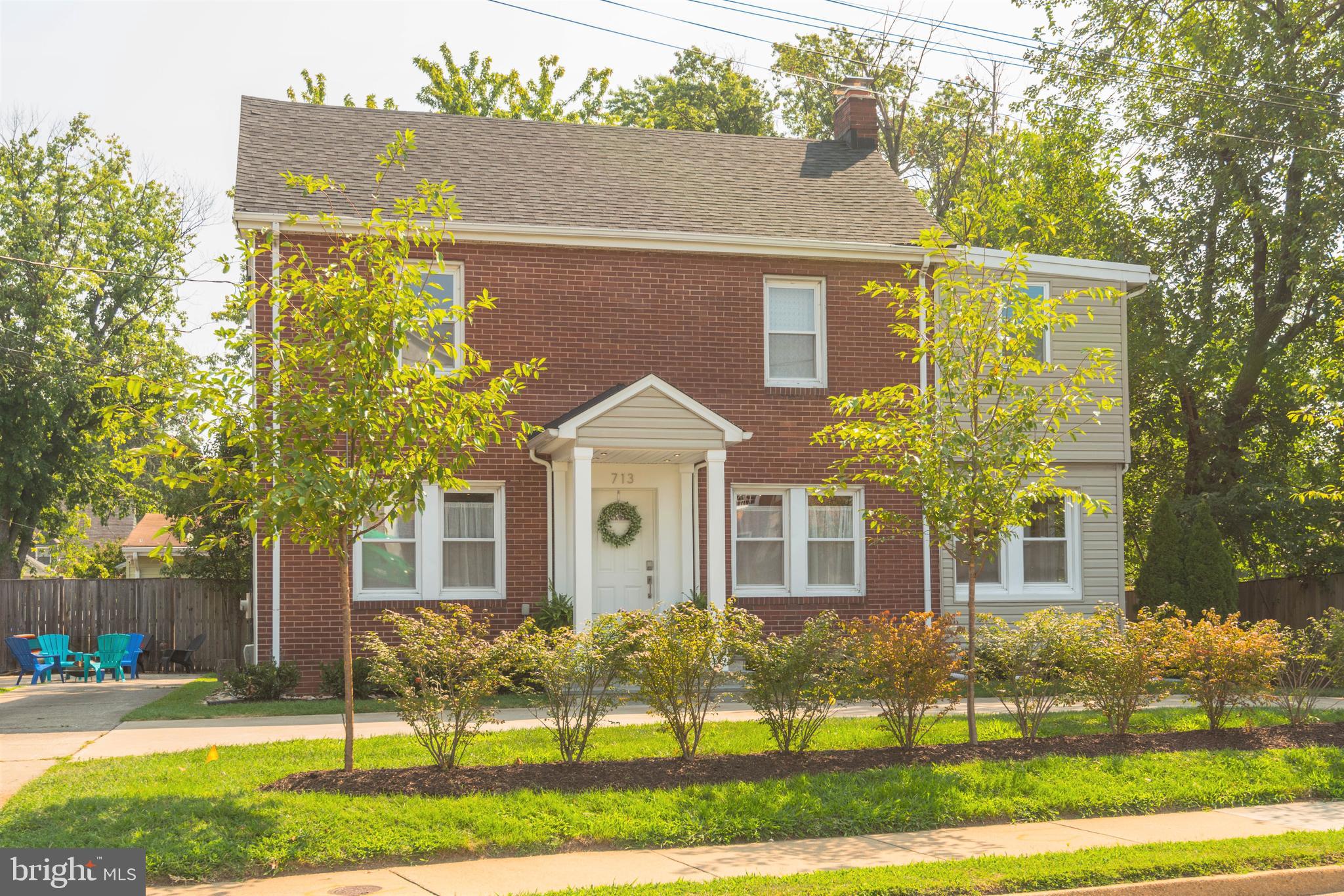 713 South Glebe Road Arlington, VA 22204 - Photo 1 of 51
