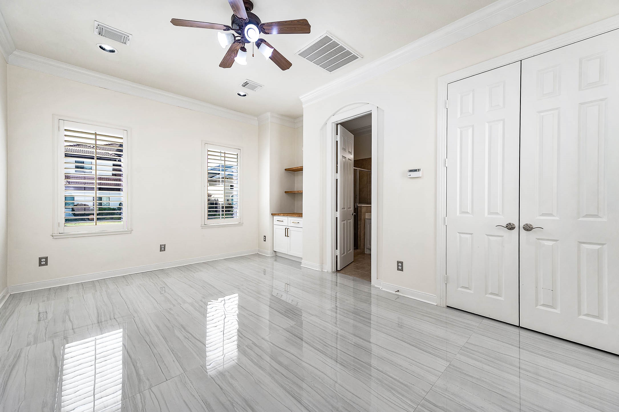3323 Louvre Lane Houston, TX 77082 - Photo 13 of 50 Private Suite comes with separate bathroom