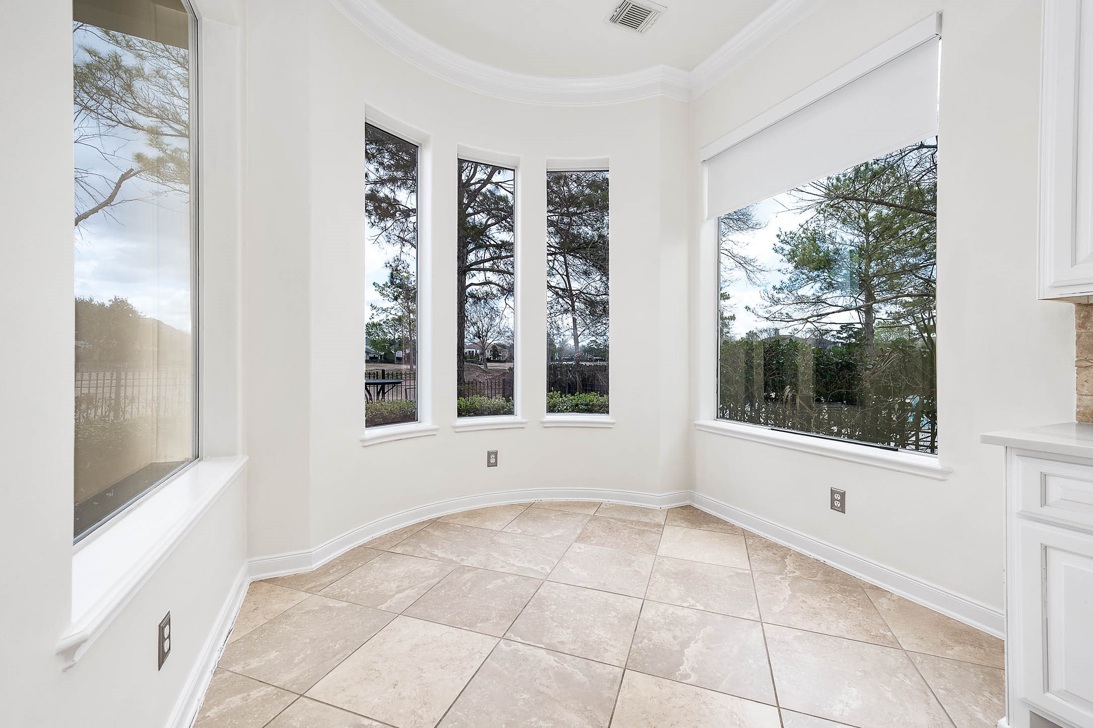 3323 Louvre Lane Houston, TX 77082 - Photo 23 of 50 a view of an empty room with a window