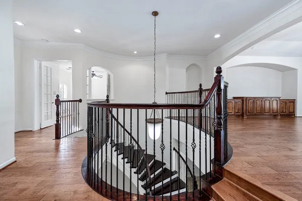 $1,050,000 | 3323 Louvre Lane, Houston, TX 77082