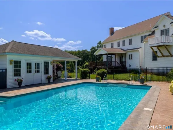 $889,900 | 17 Salem Hollow Lane, Salem, CT 06420