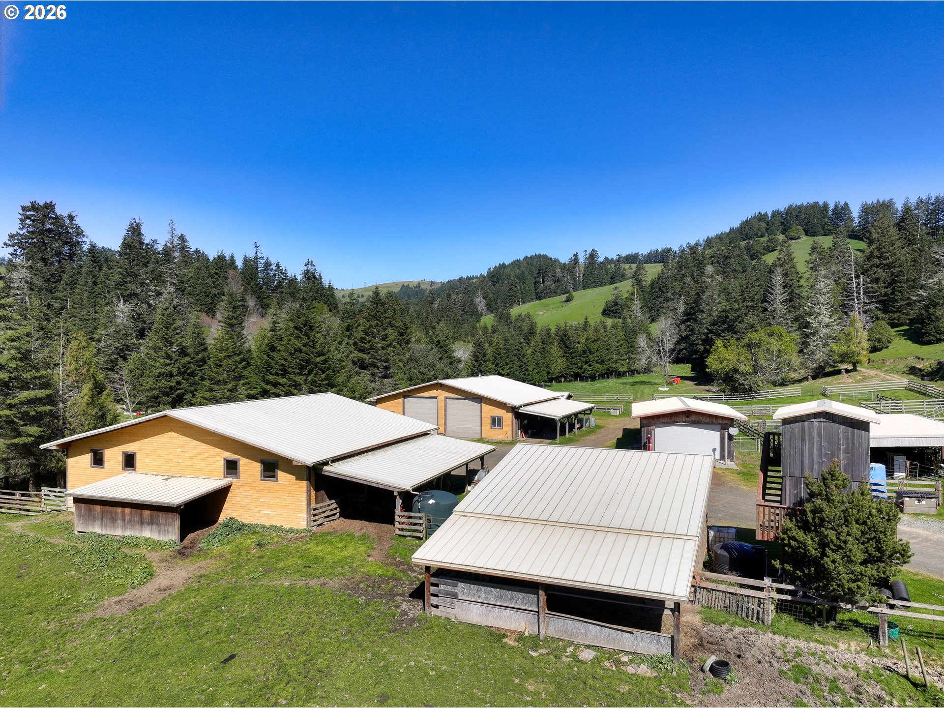 94621 North Bank Rogue River Road Gold Beach, OR 97444 - Photo 33 of 45