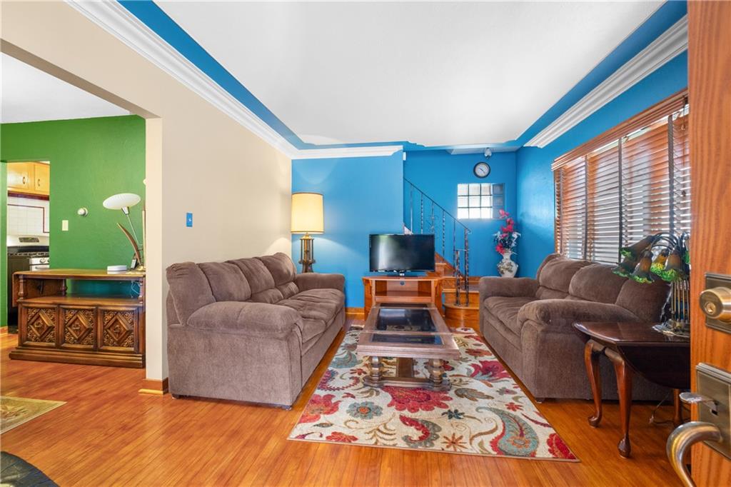 239 Spruce Street Canonsburg, PA 15317 - Photo 8 of 28
