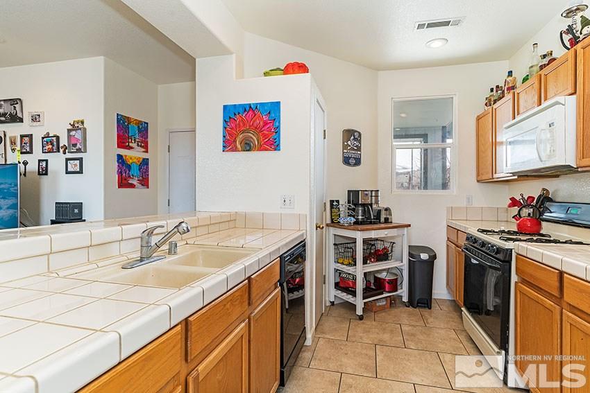 8227 Anchor Point Drive Reno, NV 89506 - Photo 6 of 14 Photo 6