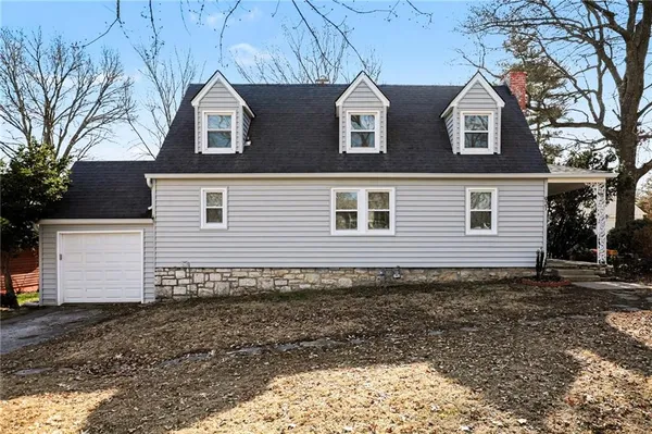 $250,000 | 921 Manor Road, Independence, MO 64055