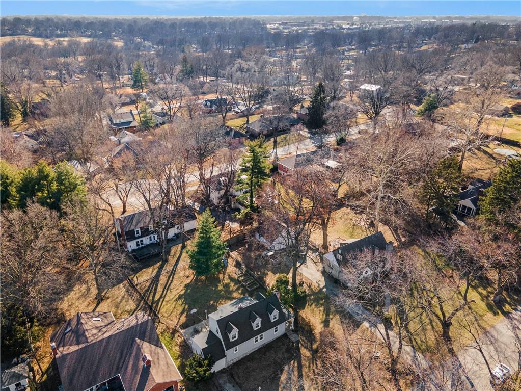 921 Manor Road Independence, MO 64055 - Photo 29 of 32