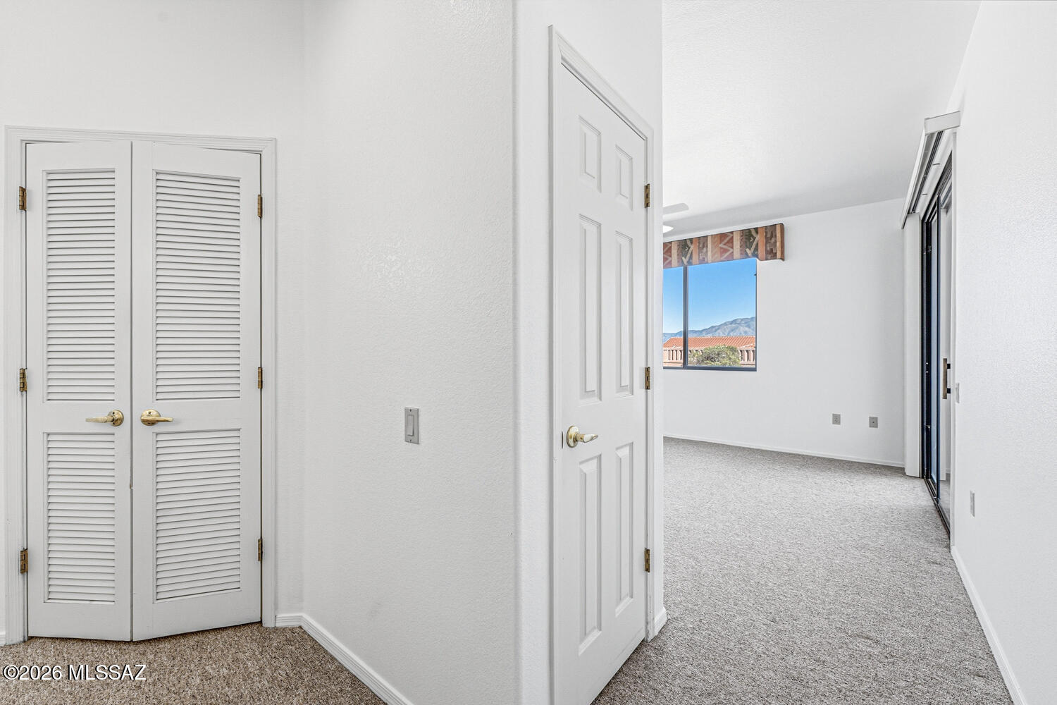 4901 South Meadow Ridge Drive Green Valley, AZ 85622 - Photo 30 of 51 Owners Suite