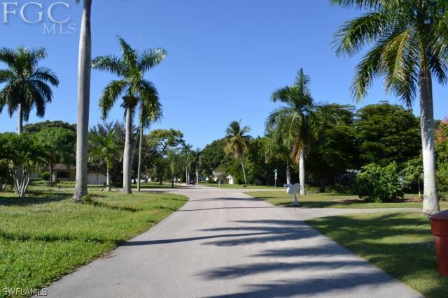 1724 Ardmore Road Fort Myers, FL 33901 - Photo 3 of 25