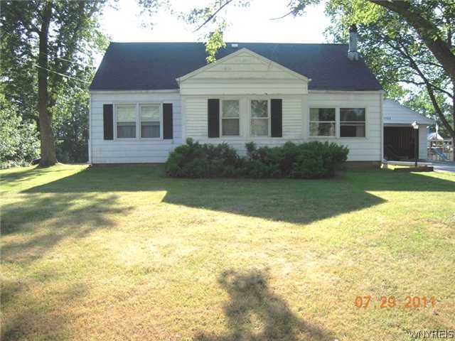 5988 Garlow Road Lewiston, NY 14304 - Photo 1 of 1 Exterior Front