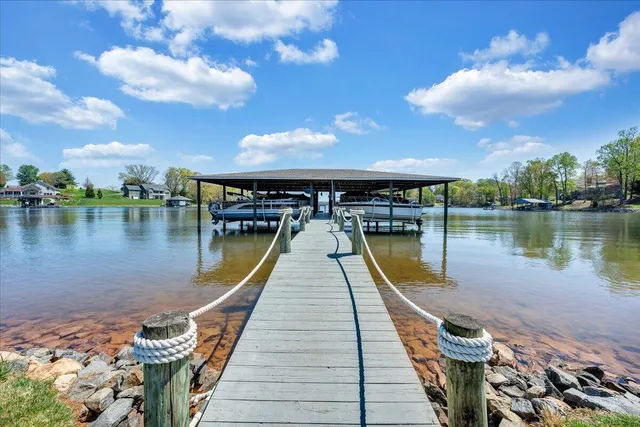 $1,145,000 | 105 Lighthouse Lane, Moneta, VA 24121