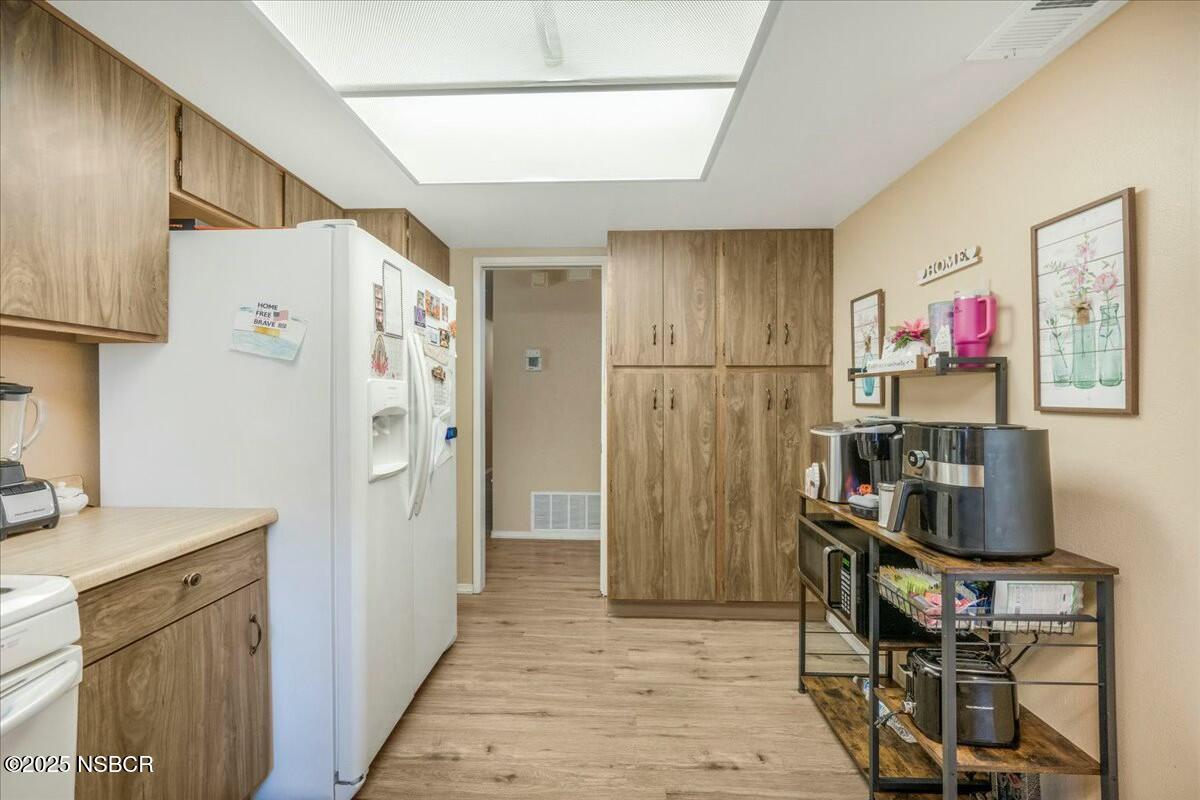 115 North Third Street, Unit 115 Lompoc, CA 93436 - Photo 10 of 23 tempImageDZEC49