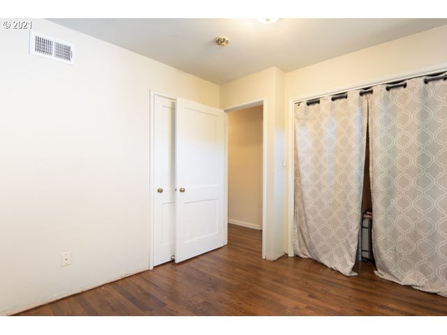13300 Southwest Rita Drive Beaverton, OR 97005 - Photo 16 of 32 Gallery Image 16