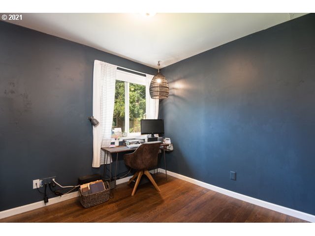 13300 Southwest Rita Drive Beaverton, OR 97005 - Photo 17 of 32 Gallery Image 17