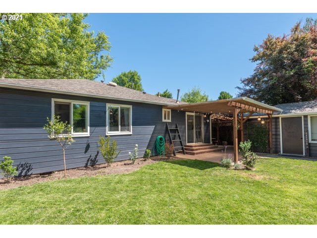 13300 Southwest Rita Drive Beaverton, OR 97005 - Photo 26 of 32 Gallery Image 26