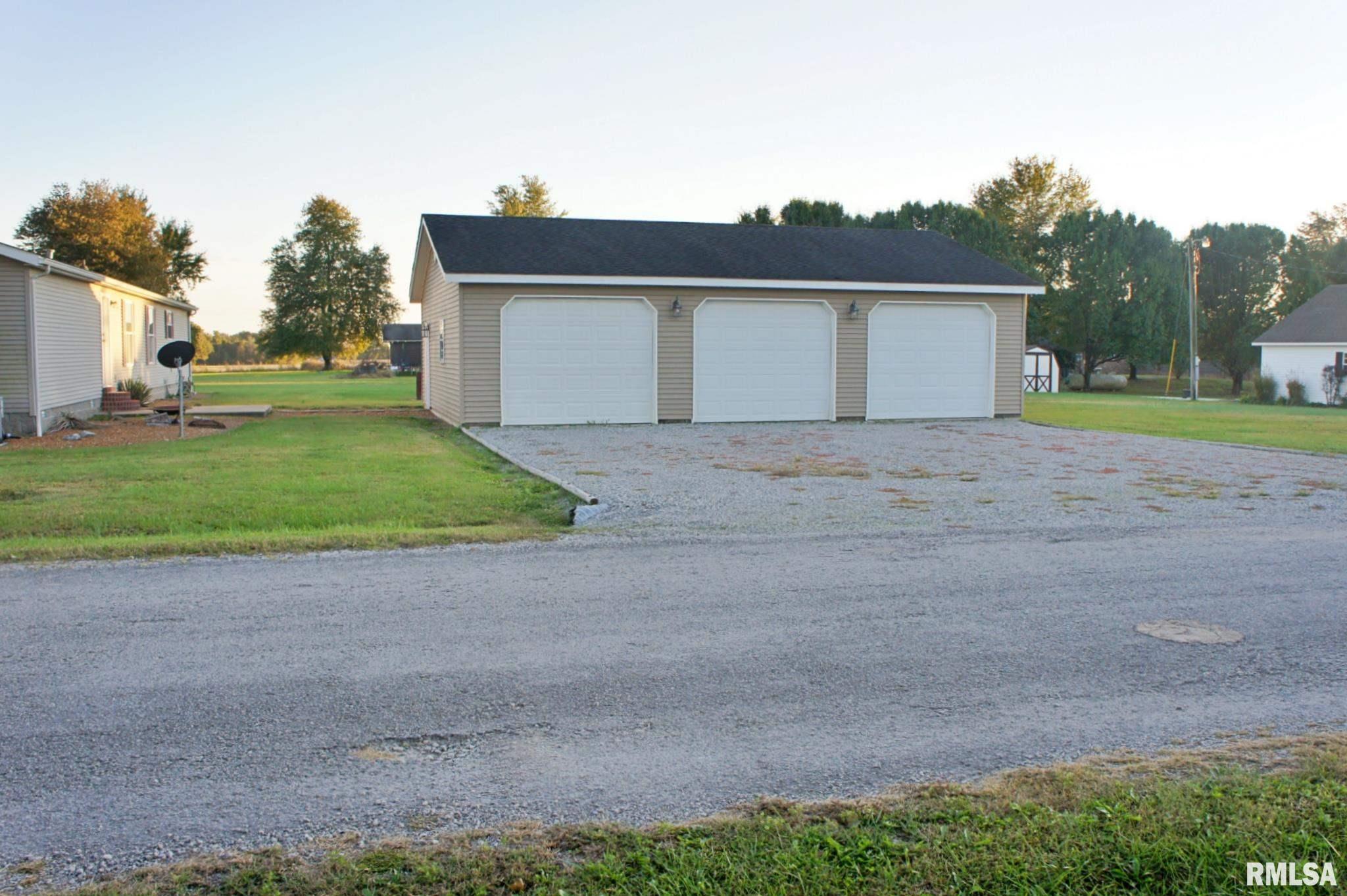 2431 Rolling Meadows Road Brookport, IL 62910 - Photo 3 of 23 Gallery Image 3