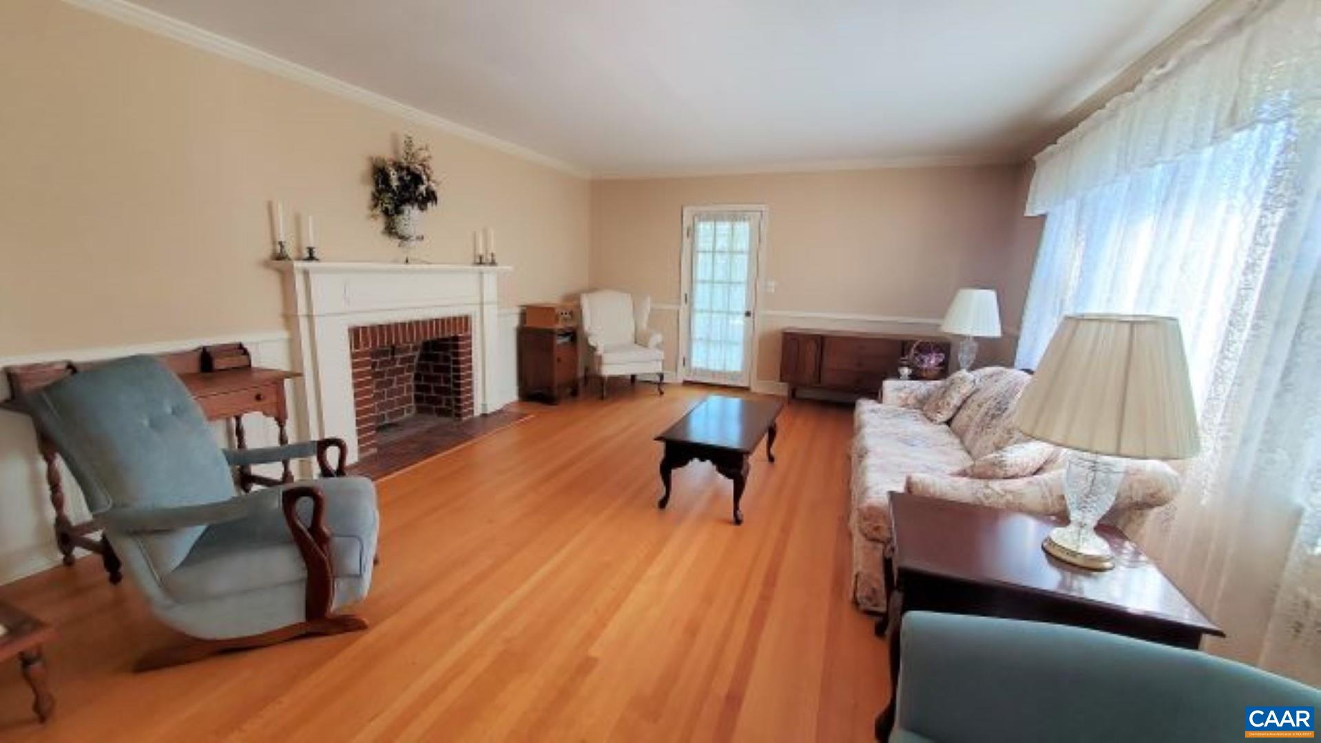 232 Wayneridge Road Waynesboro, VA 22980 - Photo 7 of 15 Gallery Image 7
