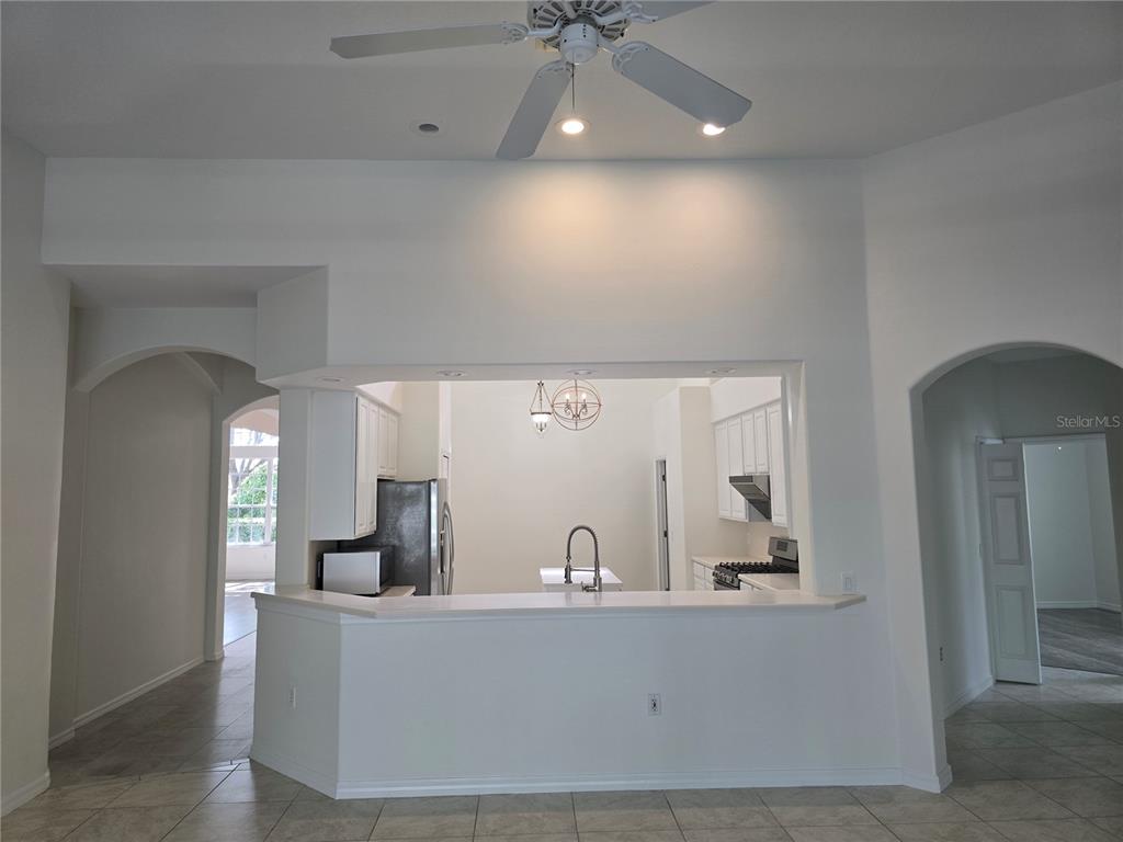 8427 Sailing Loop Lakewood Ranch, FL 34202 - Photo 16 of 44