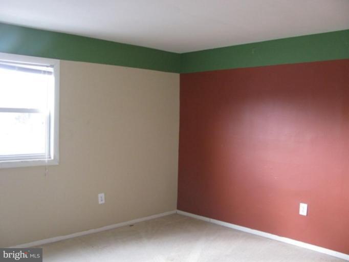 911 Anvil Road Fredericksburg, VA 22405 - Photo 5 of 10 Master Bedroom