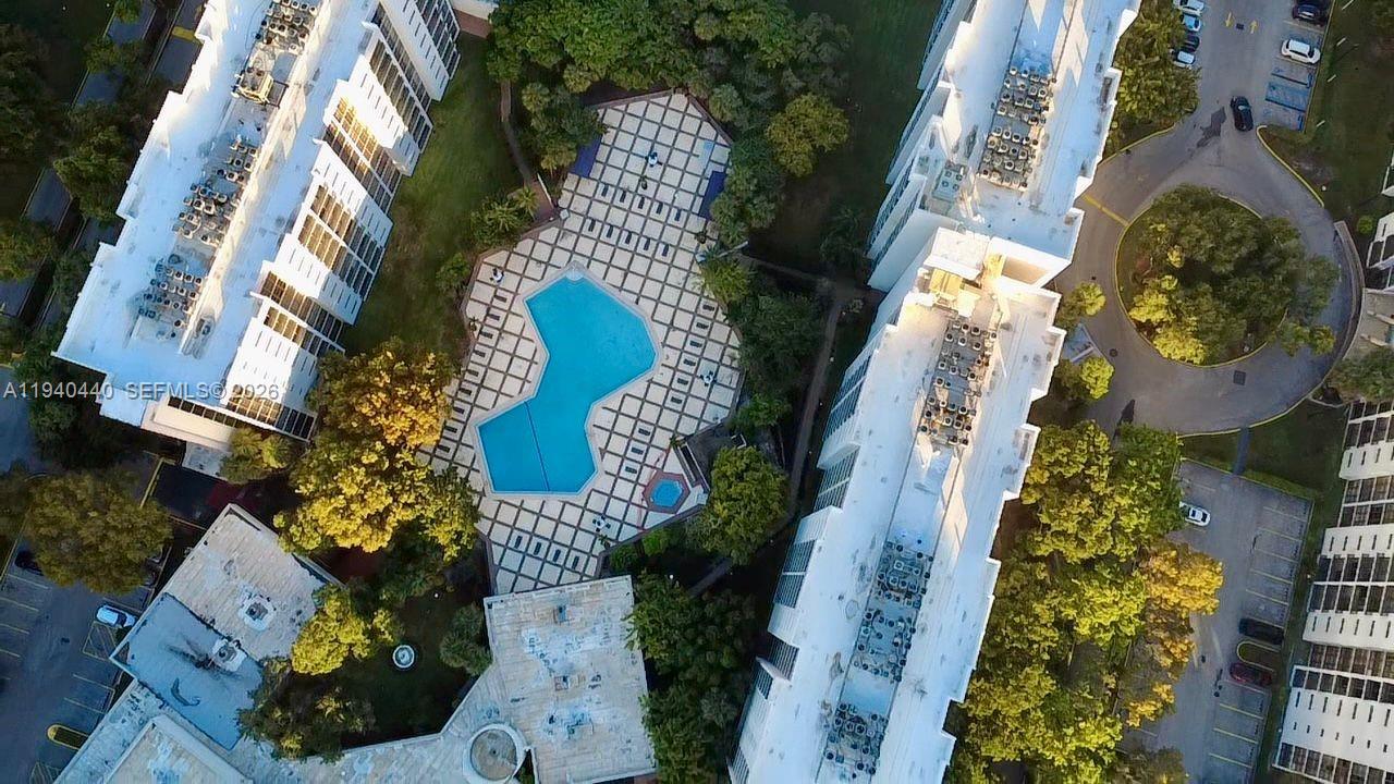 16919 North Bay Road, Unit 8182 Sunny Isles Beach, FL 33160 - Photo 2 of 29