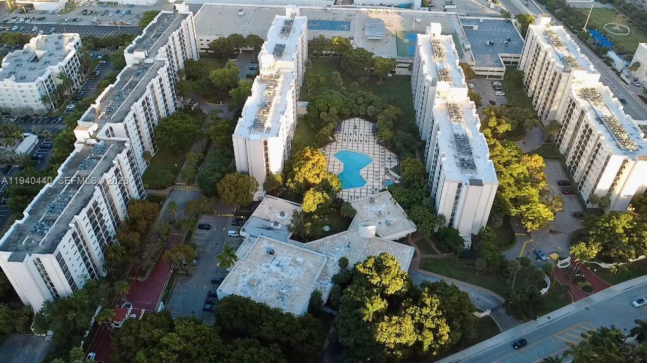 16919 North Bay Road, Unit 8182 Sunny Isles Beach, FL 33160 - Photo 3 of 29