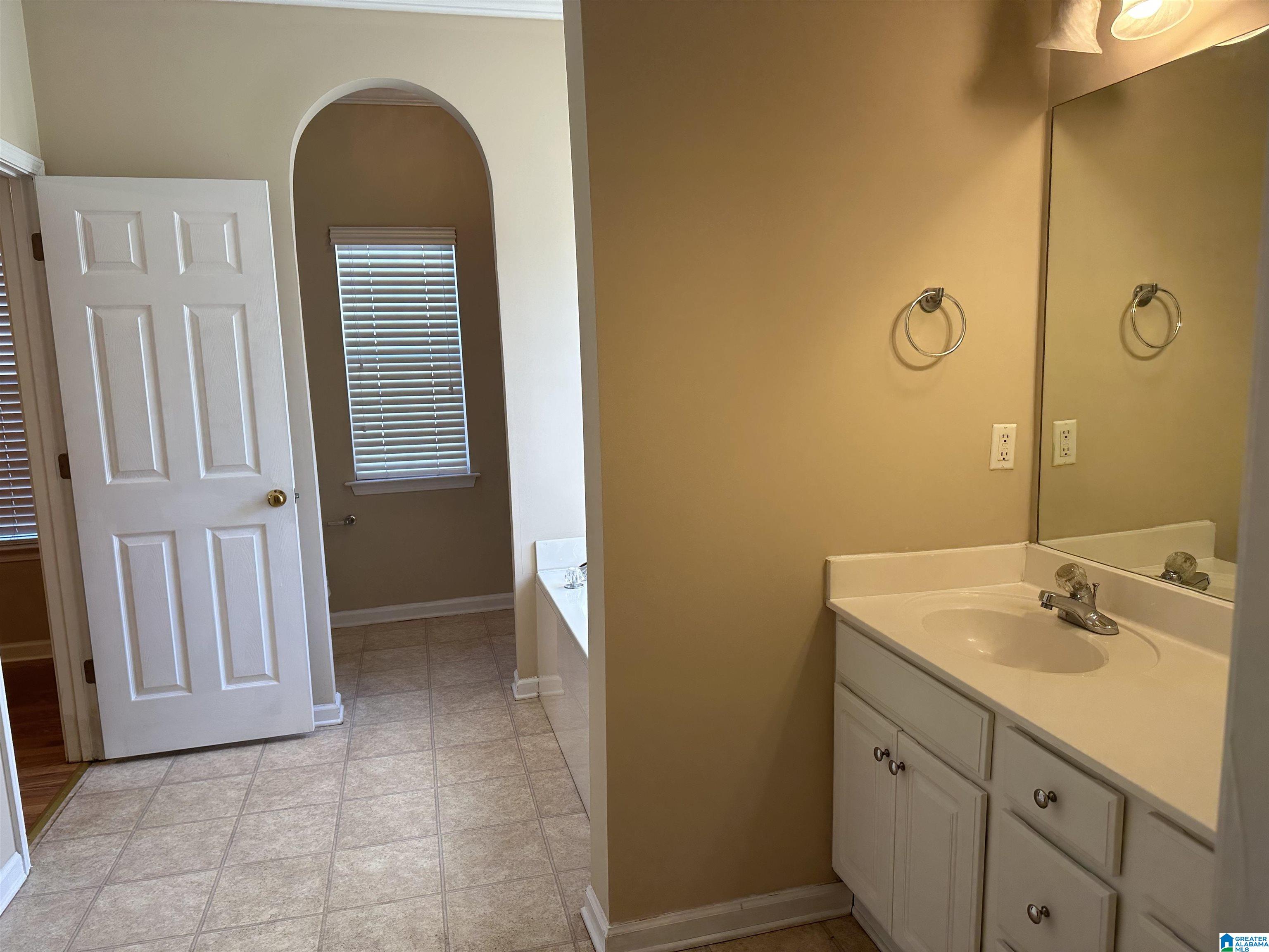 683 Clearview Road Hoover, AL 35226 - Photo 31 of 84