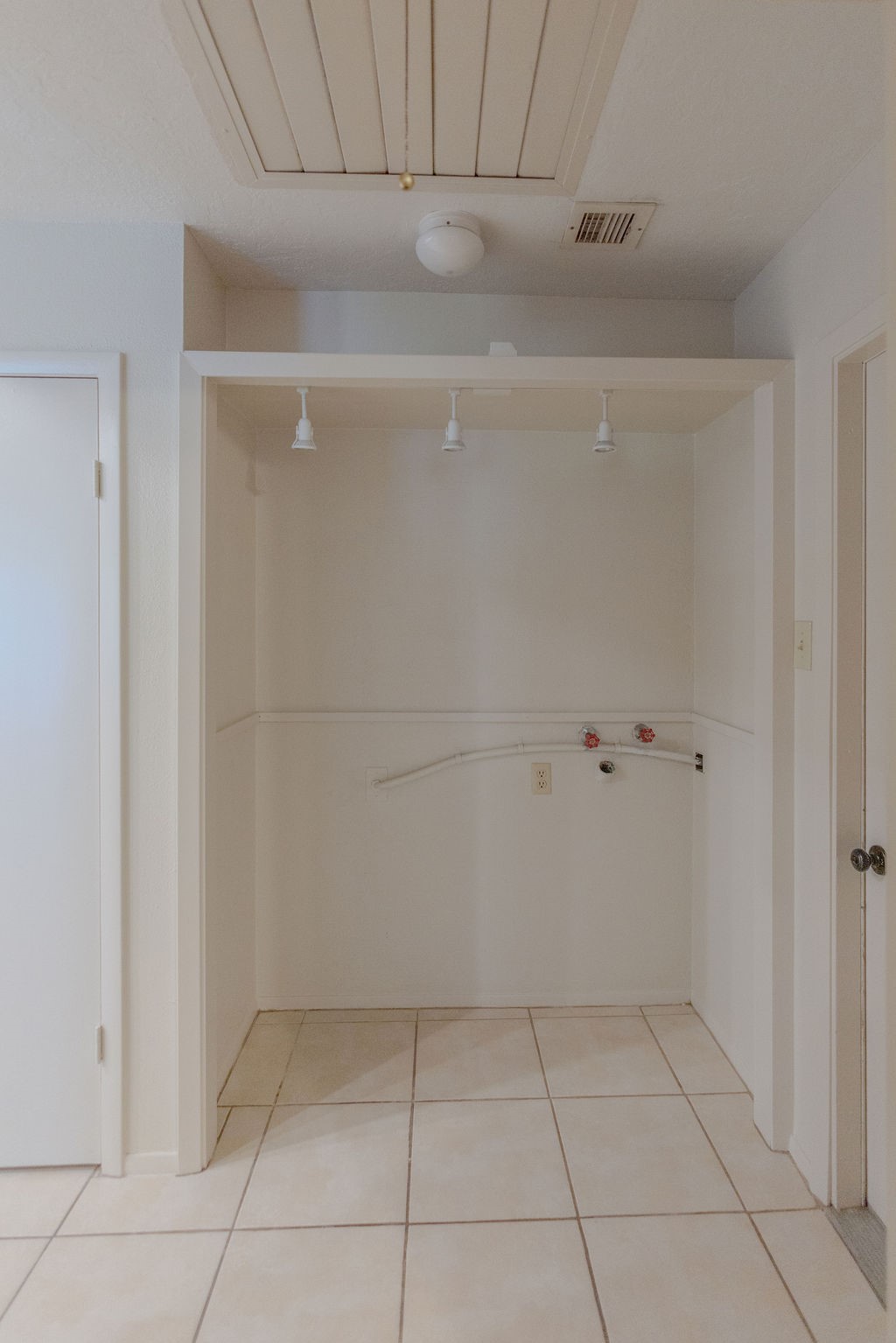 9806 Cane Creek Drive Houston, TX 77070 - Photo 9 of 28