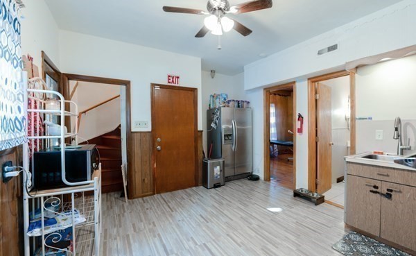 20 Alderman Street Springfield, MA 01108 - Photo 13 of 26
