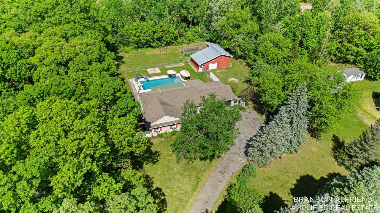 10226 Southwest Greenville Road Greenville, MI 48838 - Photo 53 of 62