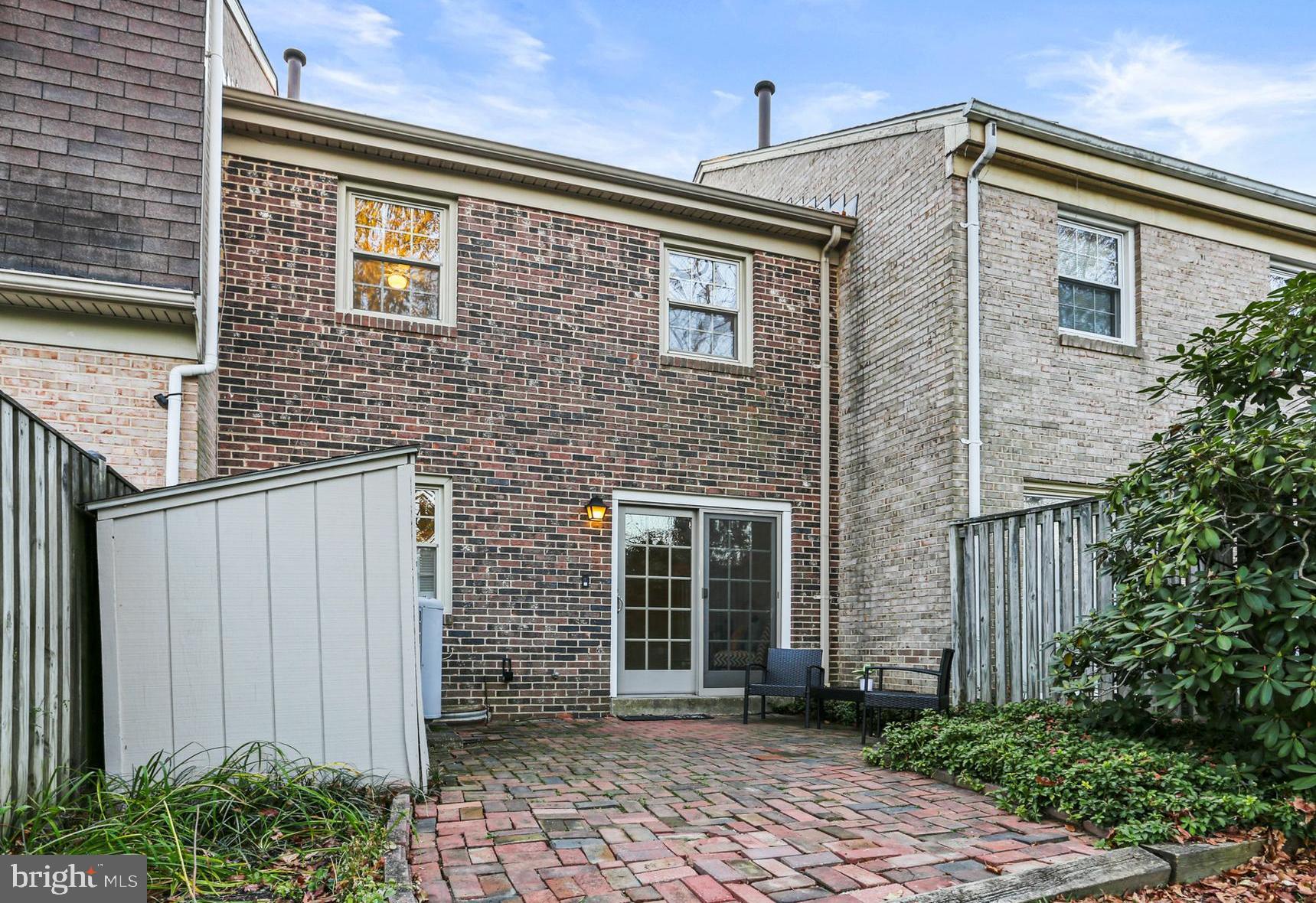 5813 Humblebee Road Columbia, MD 21045 - Photo 24 of 26 Lockable large storage shed conveys