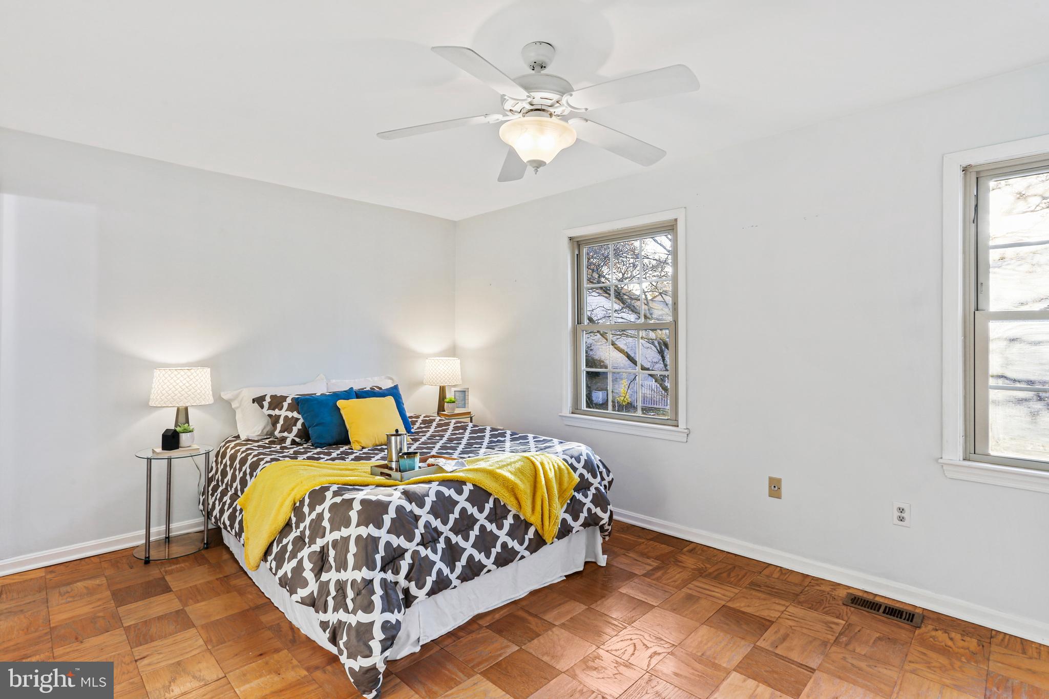 5813 Humblebee Road Columbia, MD 21045 - Photo 10 of 26 Oversized primary bedroom