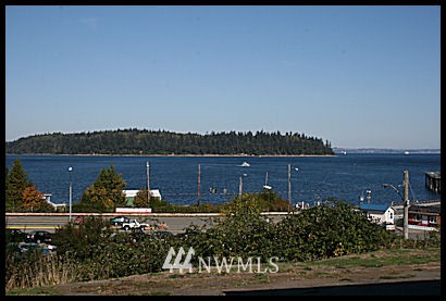 4135 Ridgecrest Way Southeast Port Orchard, WA 98366 - Photo 3 of 25 Gallery Image 3