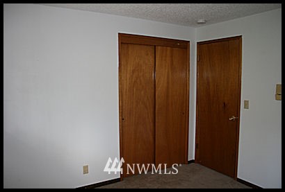 4135 Ridgecrest Way Southeast Port Orchard, WA 98366 - Photo 6 of 25 Gallery Image 6