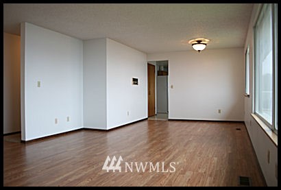 4135 Ridgecrest Way Southeast Port Orchard, WA 98366 - Photo 8 of 25 Gallery Image 8