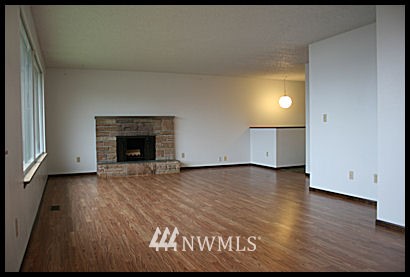 4135 Ridgecrest Way Southeast Port Orchard, WA 98366 - Photo 9 of 25 Gallery Image 9