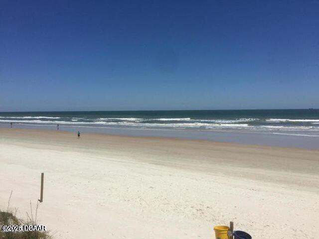 596 Robin Road, Unit A Ormond Beach, FL 32176 - Photo 5 of 34 Nearby Ocean!