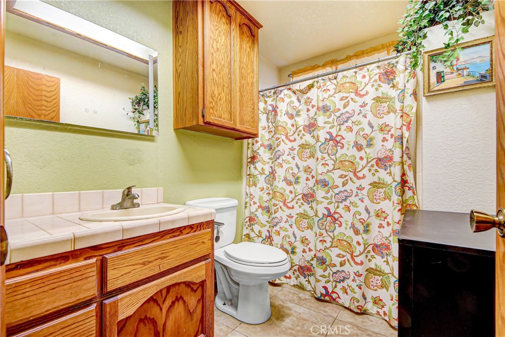 3871 Roxbury Drive Hemet, CA 92545 - Photo 7 of 11 Gallery Image 7