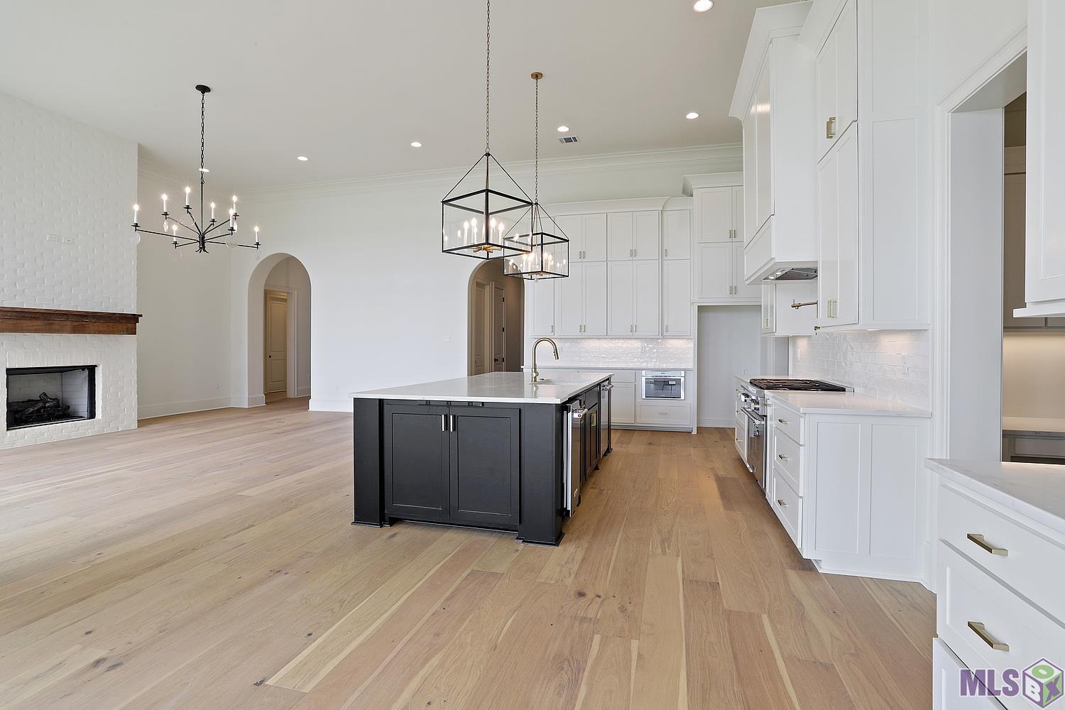 13652 Brook Point Drive Baton Rouge, LA 70810 - Photo 6 of 27 Living Area