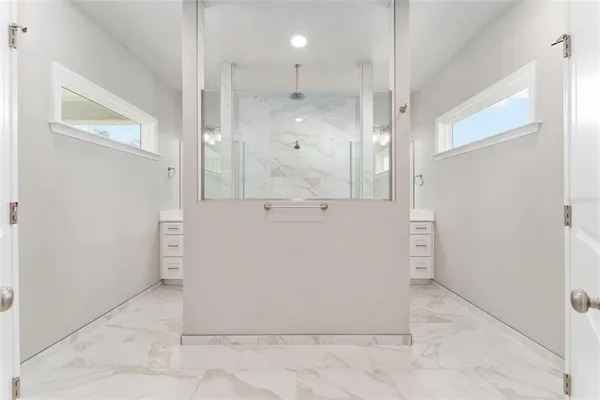 $392,000 | 6671 Southwest 15th Place, Gainesville, FL 32607