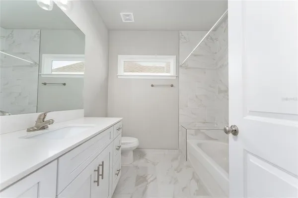 $392,000 | 6671 Southwest 15th Place, Gainesville, FL 32607