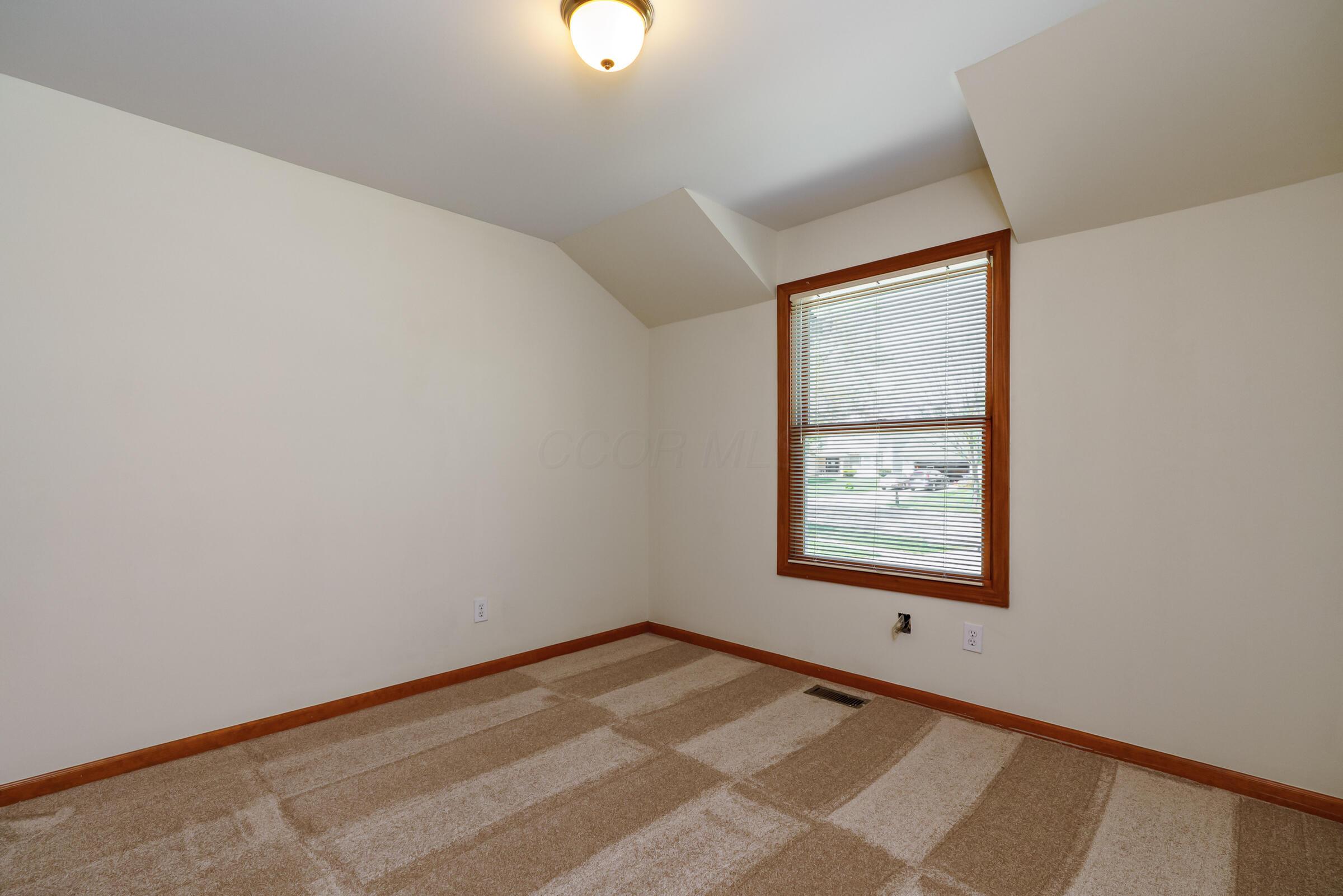 5641 Davidson Road Hilliard, OH 43026 - Photo 19 of 49 1st Floor Office