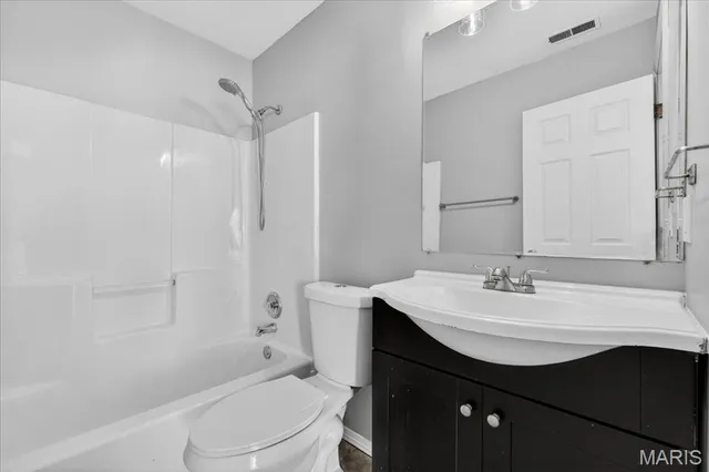 $177,000 | 850 Liberty Village Drive, Florissant, MO 63031