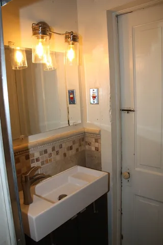 $126,500 | 713 O Hara Street, Bloomington, IL 61701