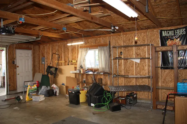 $126,500 | 713 O Hara Street, Bloomington, IL 61701