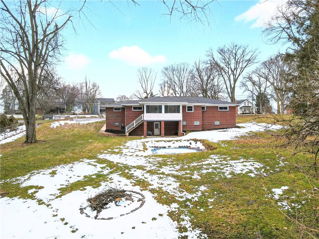 580 Dutch Ridge Road Beaver, PA 15009 - Photo 4 of 46