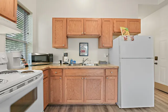 $699,000 | 1702 West Dean Avenue, Spokane, WA 99201