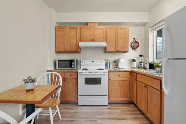 $699,000 | 1702 West Dean Avenue, Spokane, WA 99201