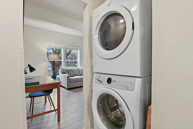 $699,000 | 1702 West Dean Avenue, Spokane, WA 99201